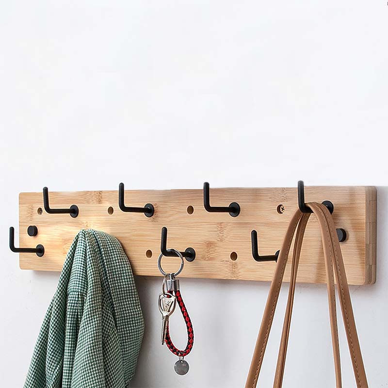 Porte manteau mural bois clair