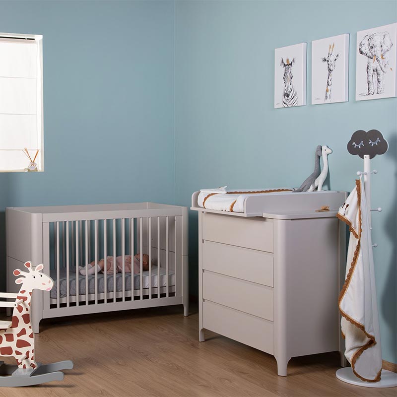 Porte manteaux sur pied pour enfants